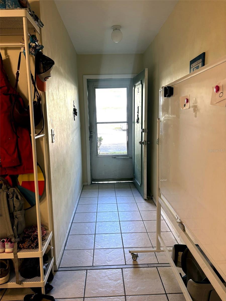 1433 S BELCHER RD #B2, CLEARWATER, FL — photo 3