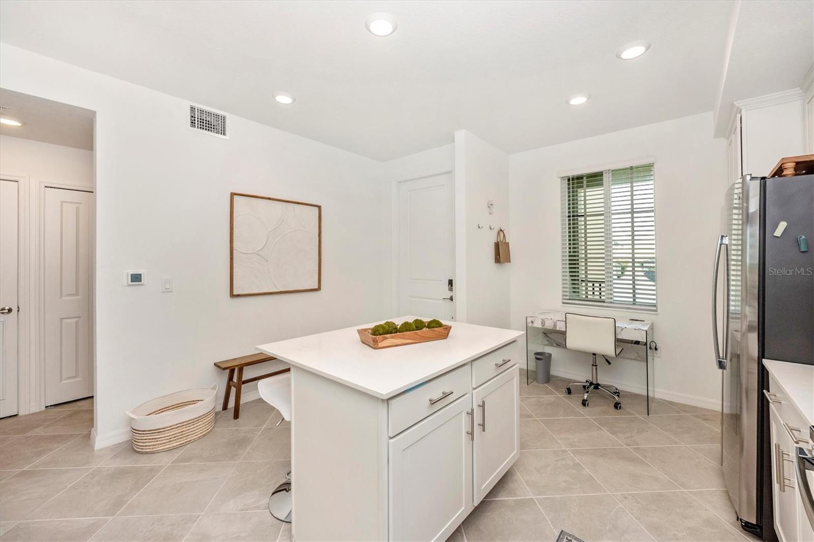 12240 WELLEN GOLF ST #204, VENICE, FL — photo 7