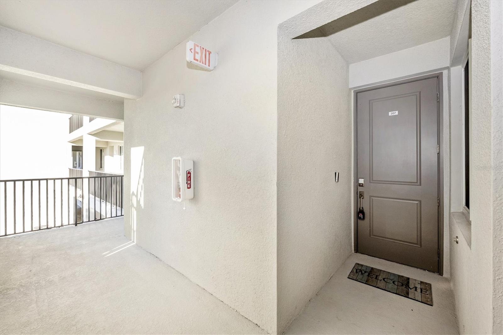 12240 WELLEN GOLF ST #207, VENICE, FL — photo 3