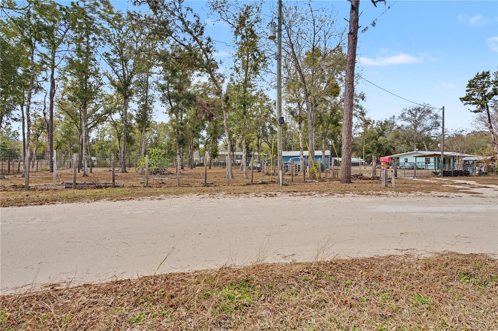 5710 NE 140TH CT, WILLISTON, FL — photo 31