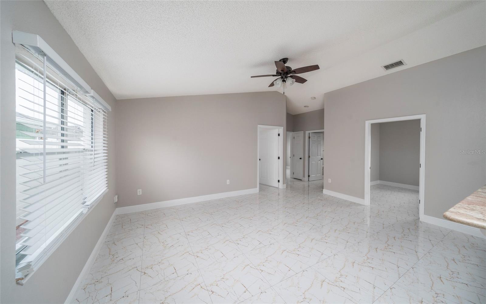 10201 VISTA COVE LN, ORLANDO, FL — photo 3