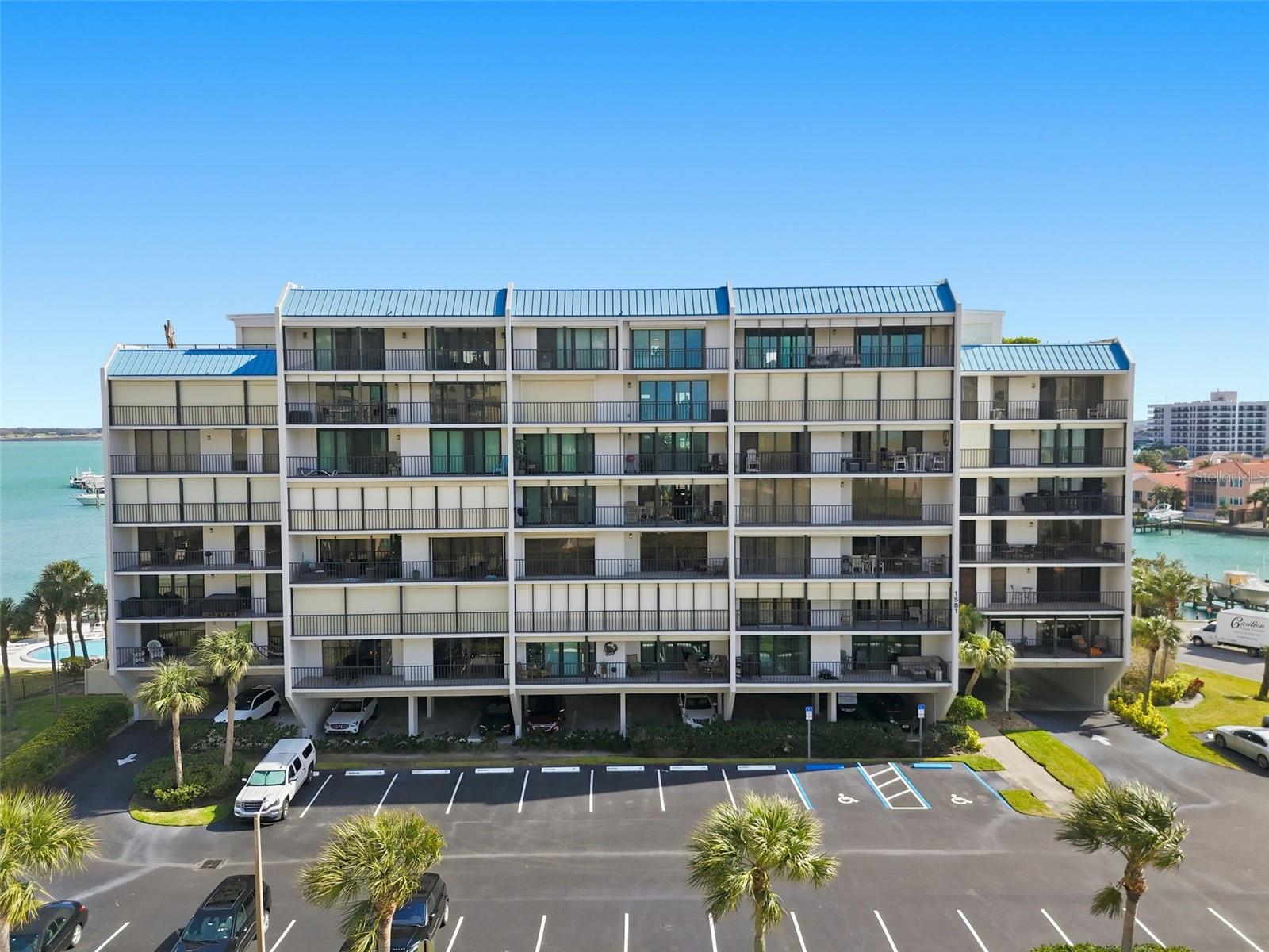 1581 GULF BLVD #403N, CLEARWATER BEACH, FL — photo 32
