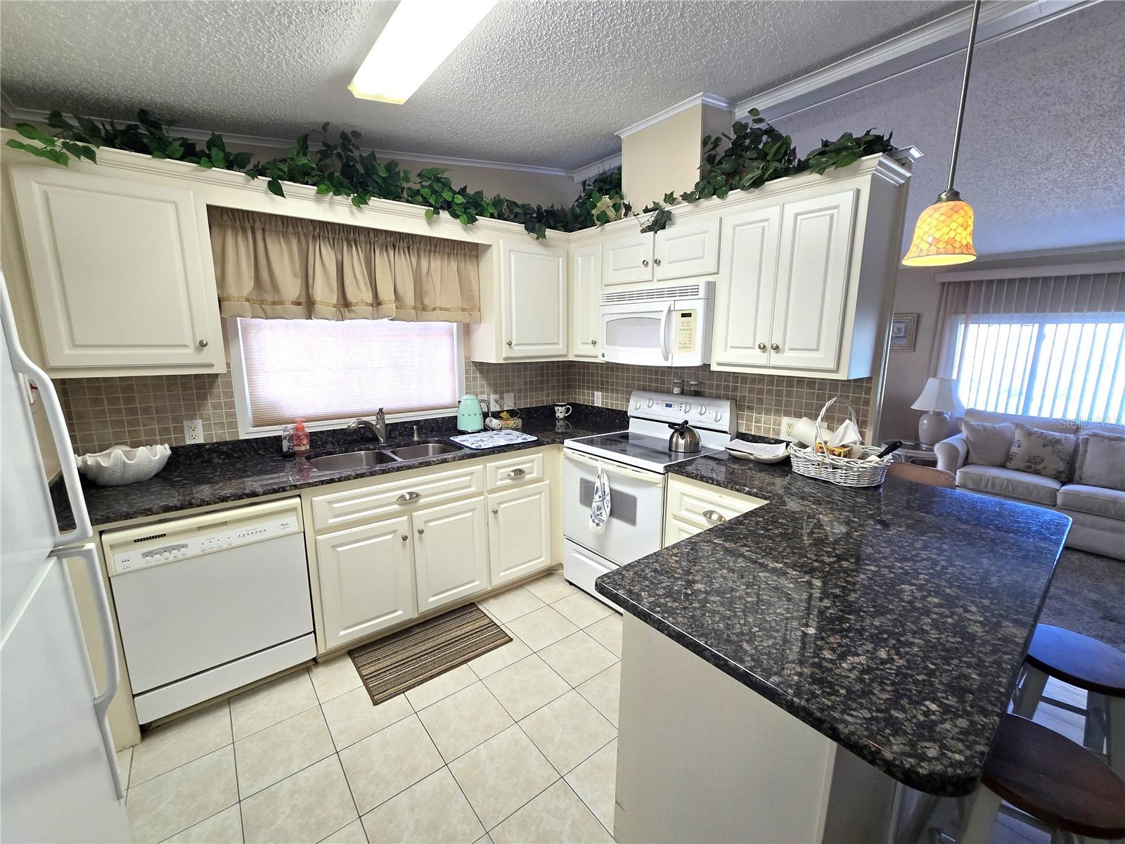8503 PRINCESS COURT, PALMETTO, FL — photo 5