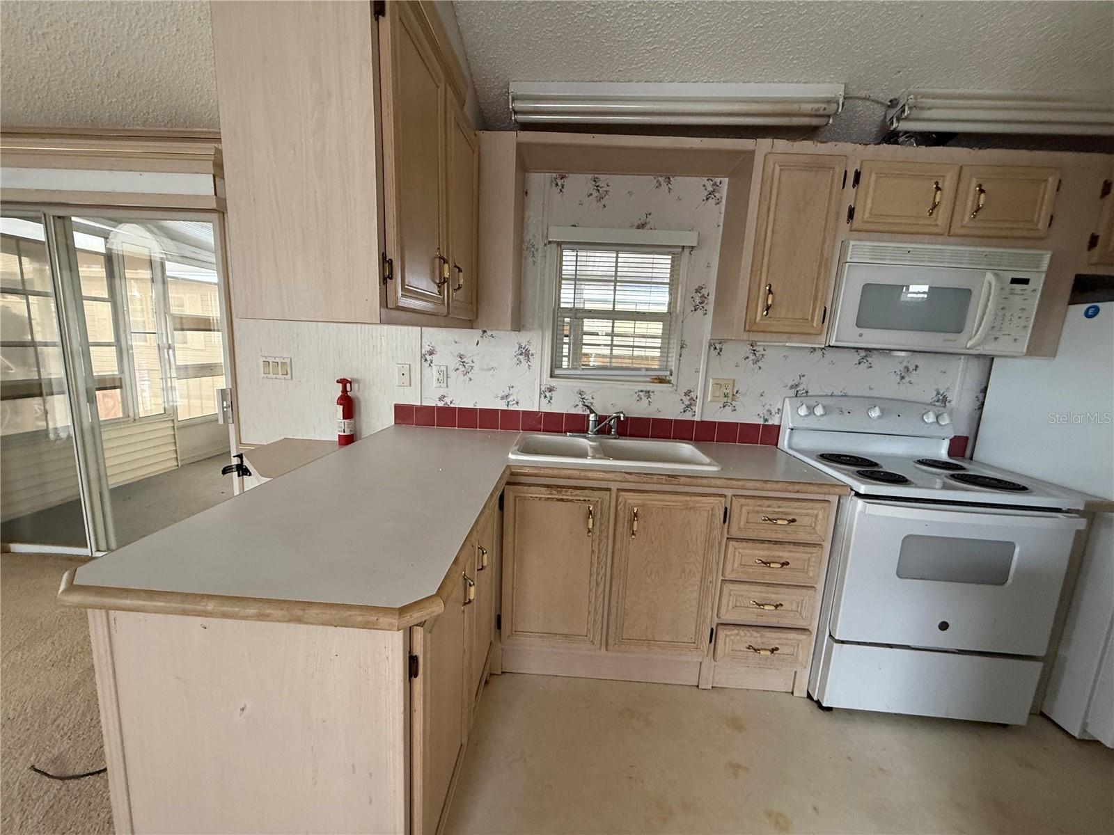 231 ST GEORGE DR, DAVENPORT, FL — photo 19