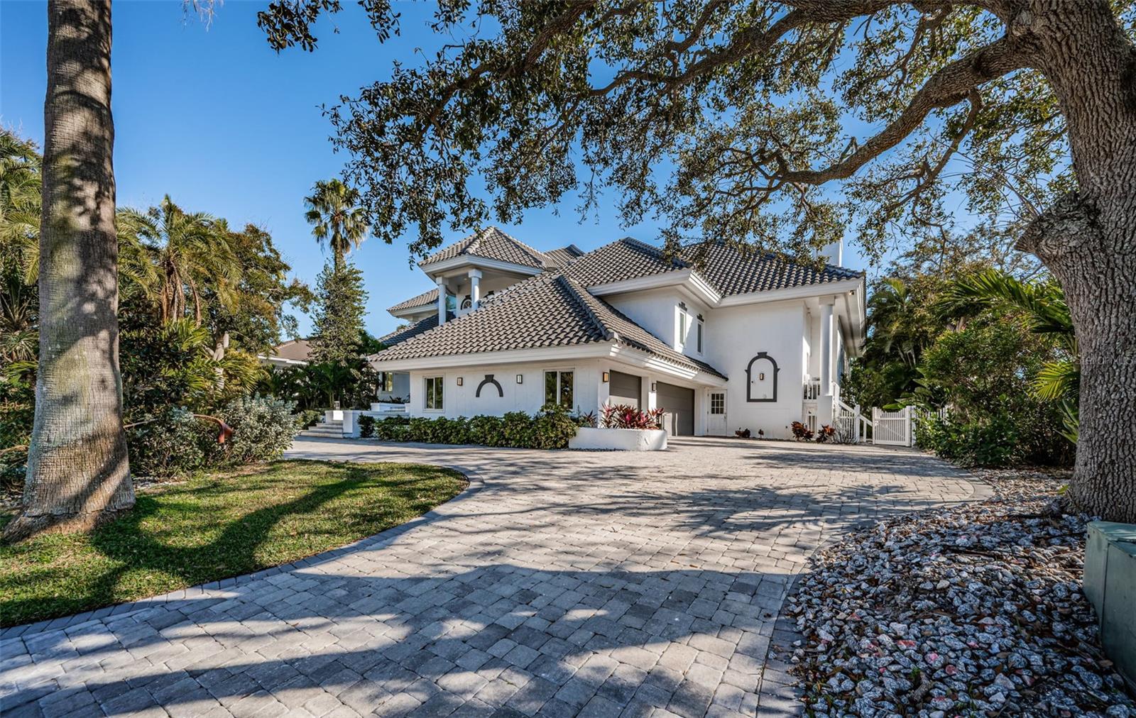 5212 62ND AVE S, ST PETERSBURG, FL — photo 3