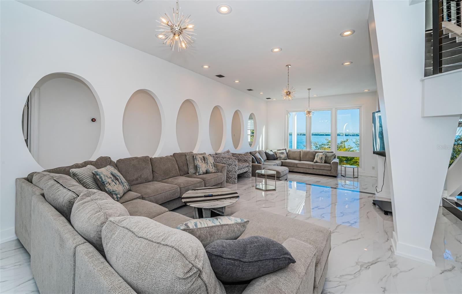 5212 62ND AVE S, ST PETERSBURG, FL — photo 11