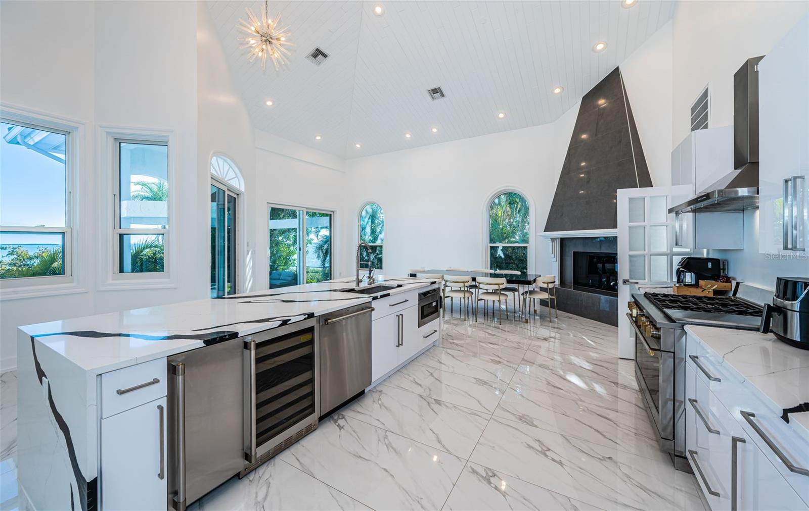 5212 62ND AVE S, ST PETERSBURG, FL — photo 17