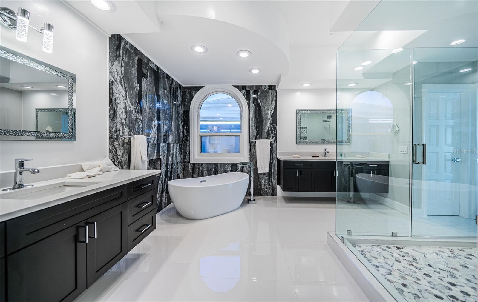 5212 62ND AVE S, ST PETERSBURG, FL — photo 34