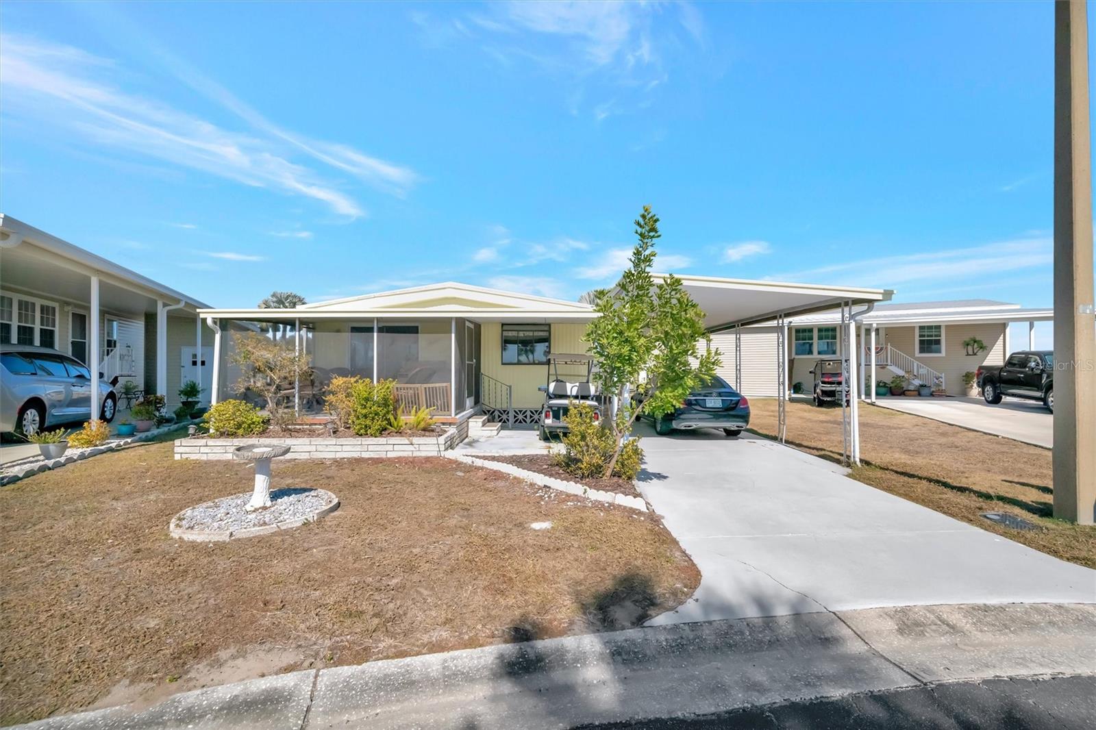 129 E SAINT LUCIA LOOP, APOLLO BEACH, FL — photo 2
