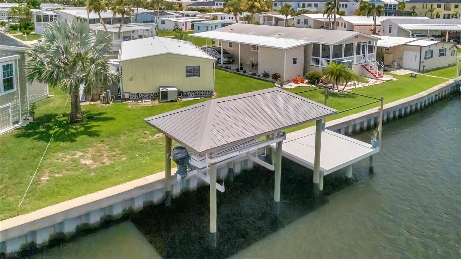 129 E SAINT LUCIA LOOP, APOLLO BEACH, FL — photo 36
