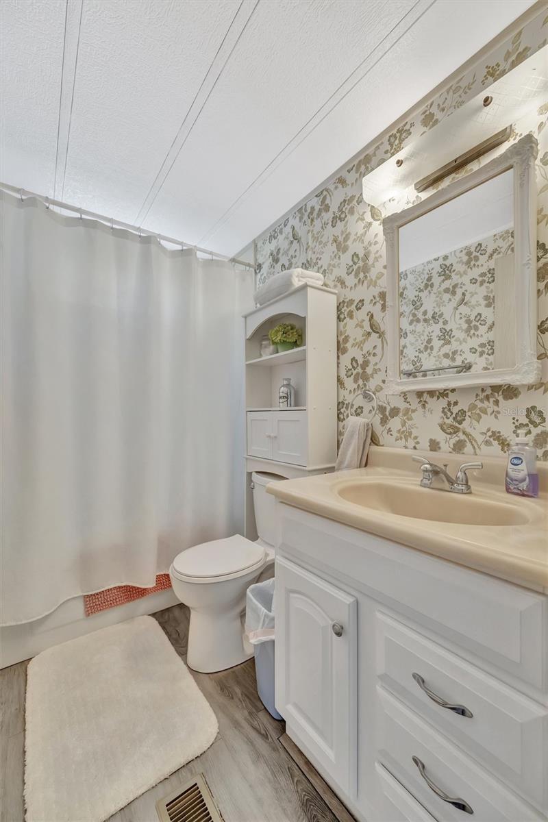 129 E SAINT LUCIA LOOP, APOLLO BEACH, FL — photo 56