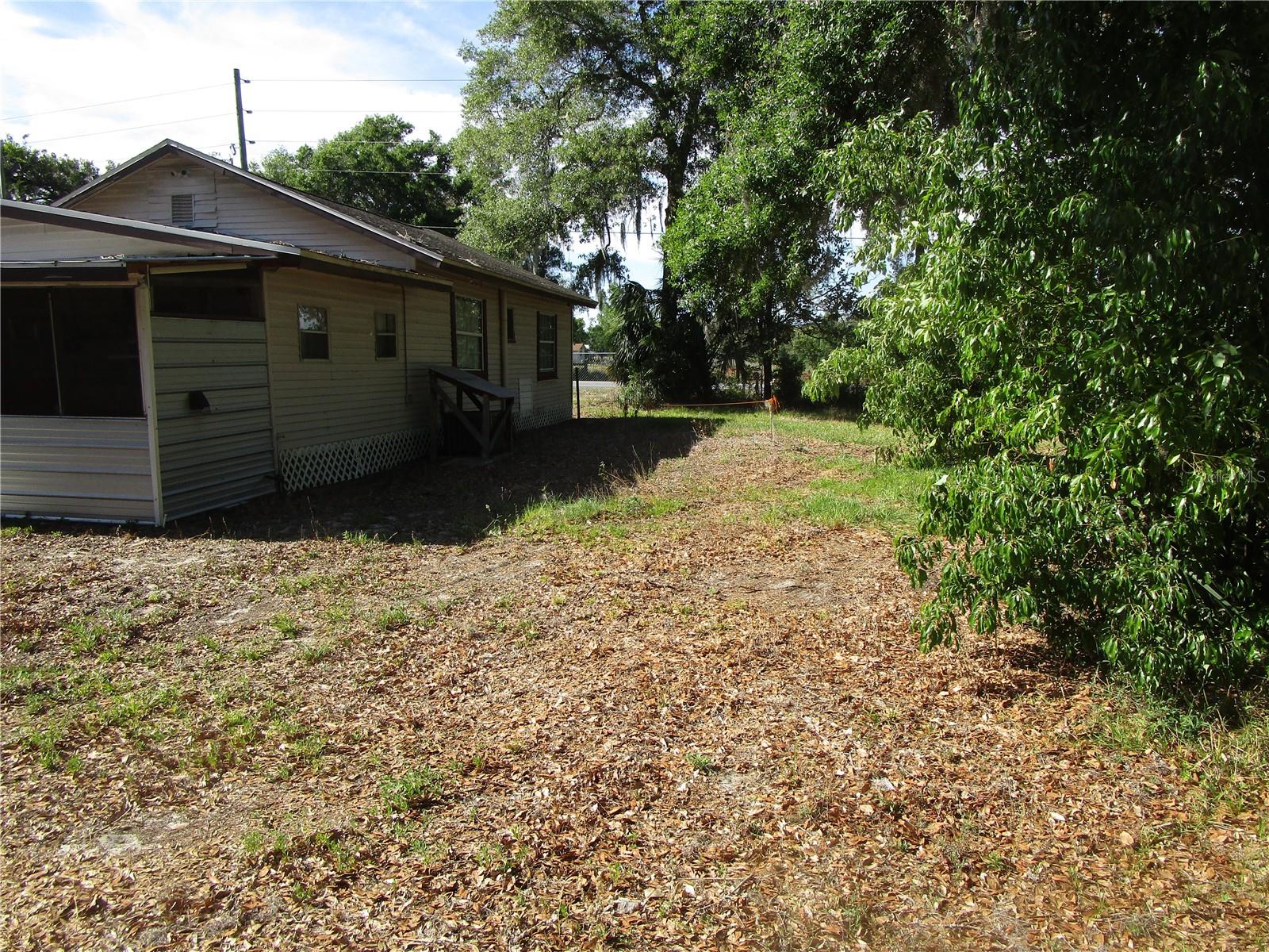 20036 STATE ROAD 44, EUSTIS, FL — photo 40