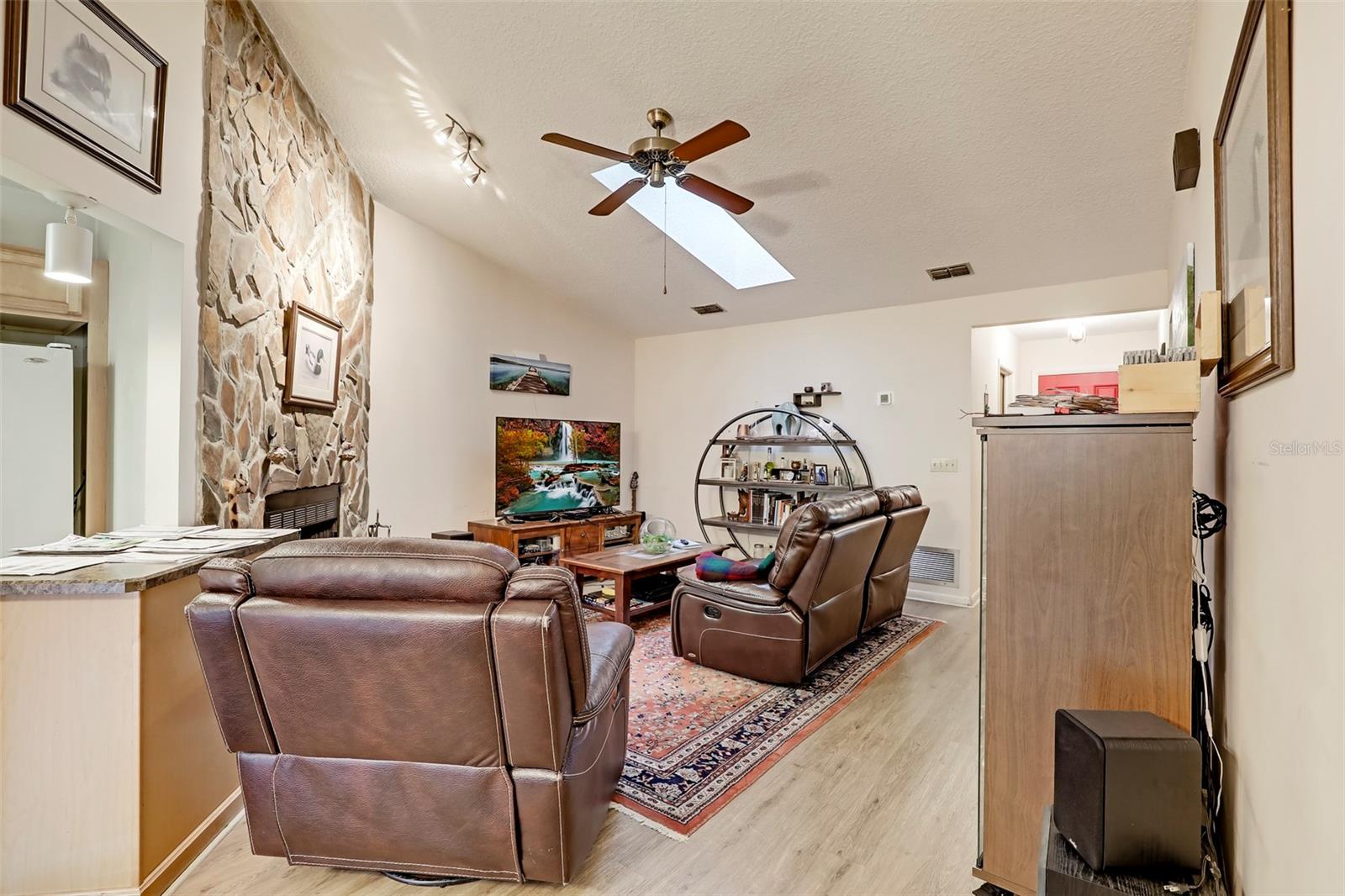531 LORING AVE, ORANGE PARK, FL — photo 16