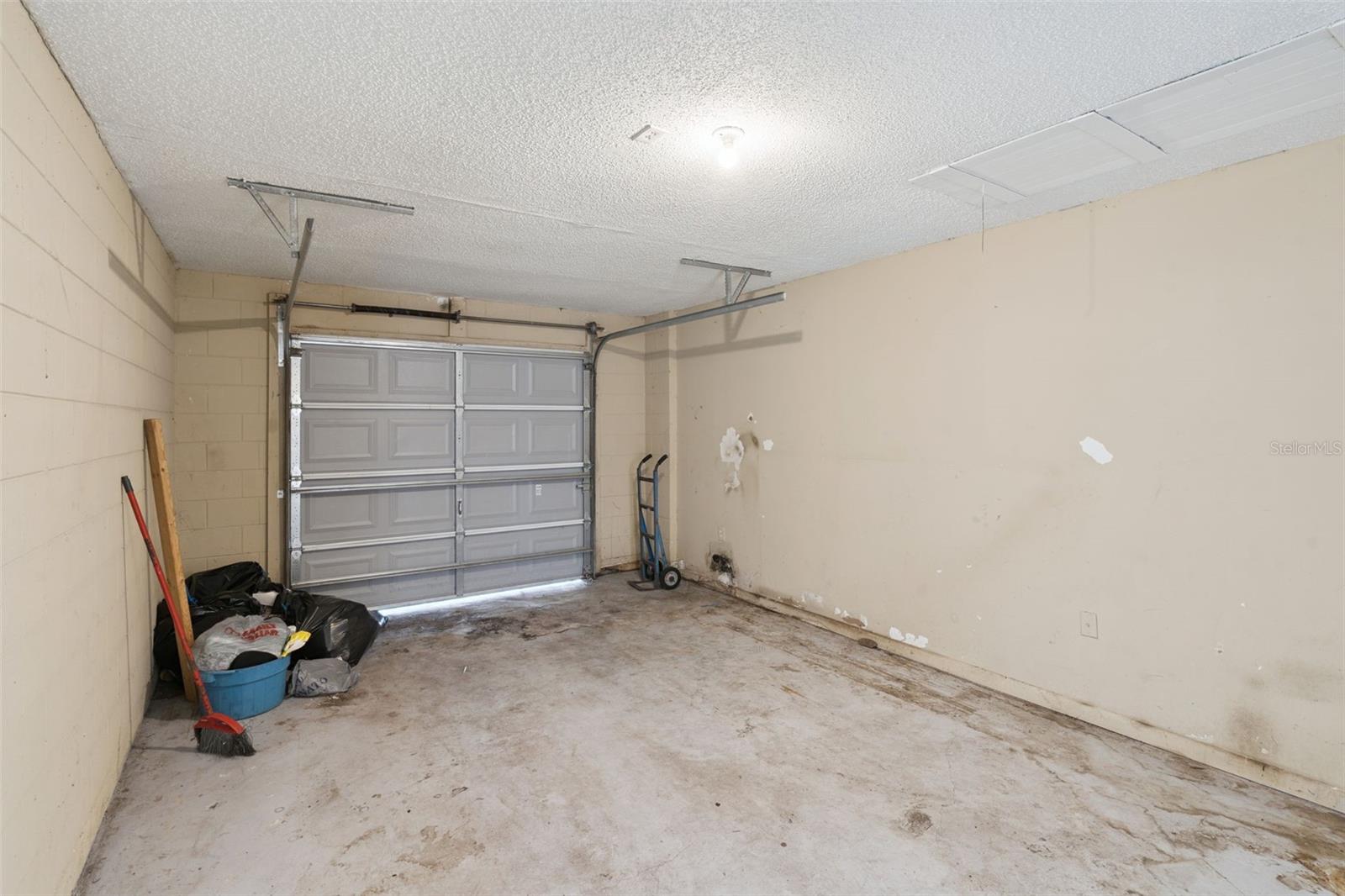 143 MANTE DR, KISSIMMEE, FL — photo 13