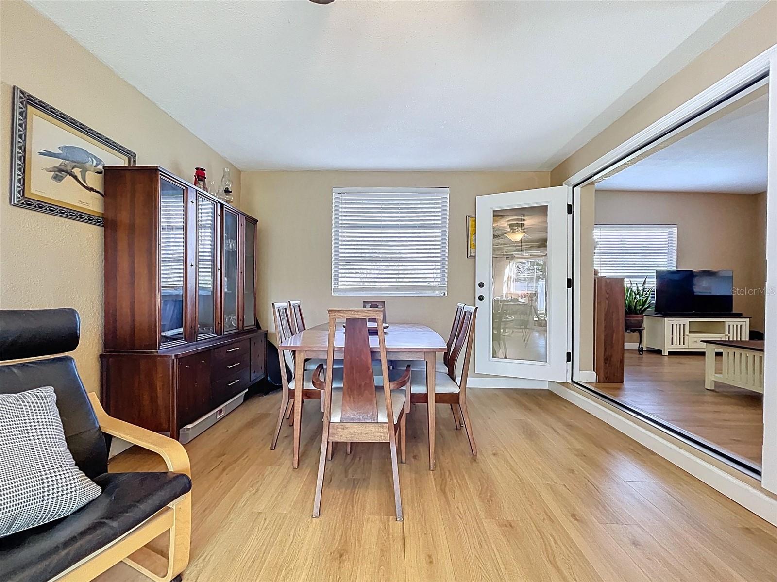 4042 ARKANSAS AVE NE, ST PETERSBURG, FL — photo 17