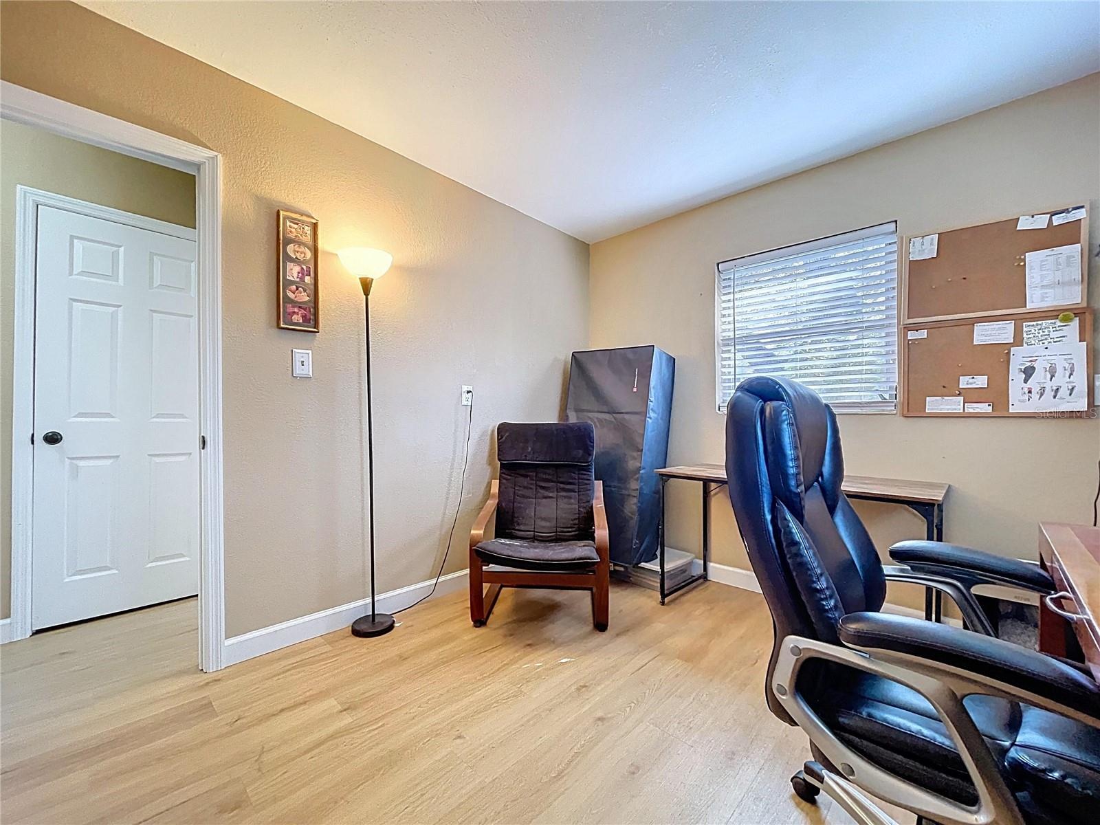 4042 ARKANSAS AVE NE, ST PETERSBURG, FL — photo 29
