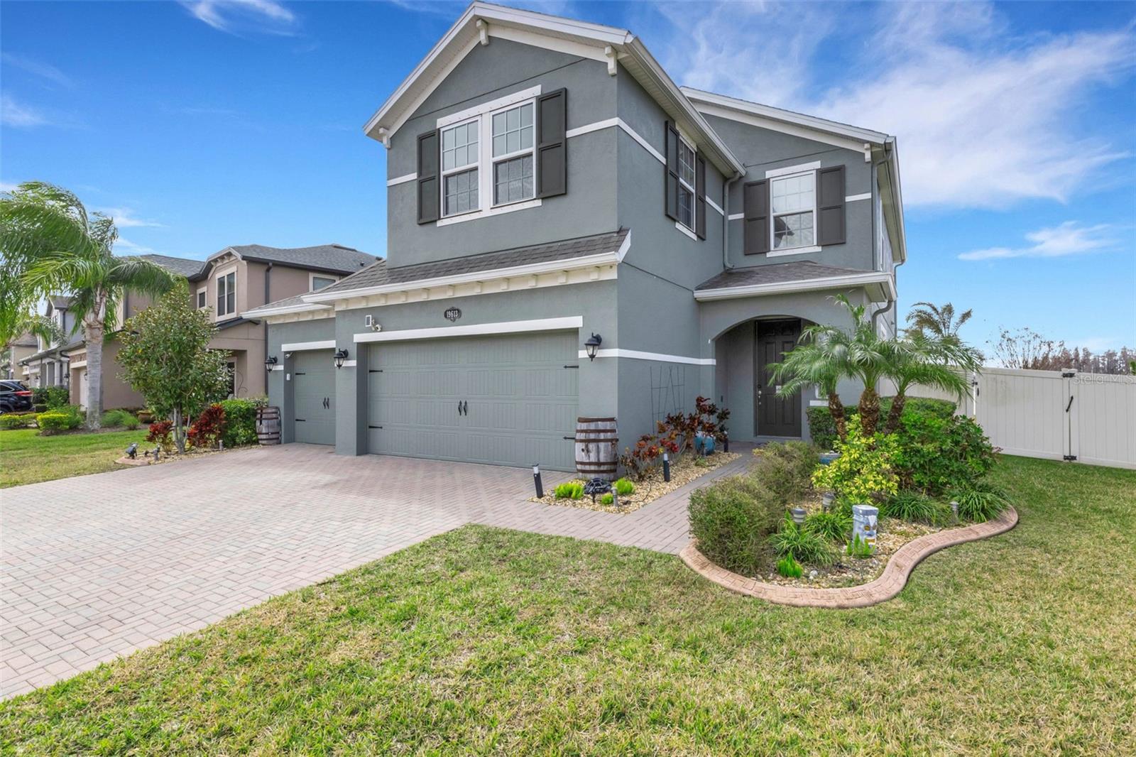 19613 LONG LAKE RANCH BLVD, LUTZ, FL