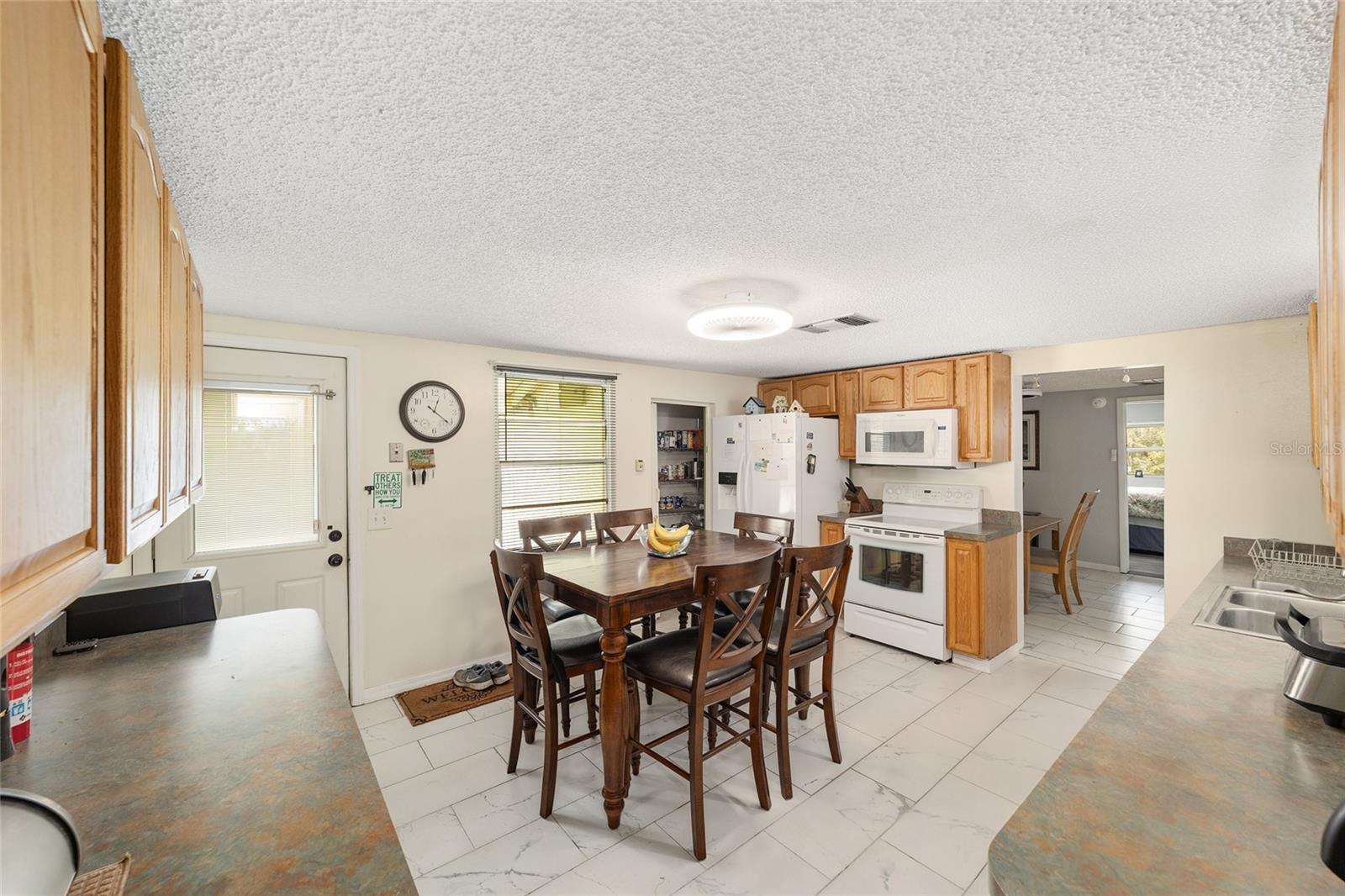 7075 SE HIGHWAY 25A, BELLEVIEW, FL — photo 13