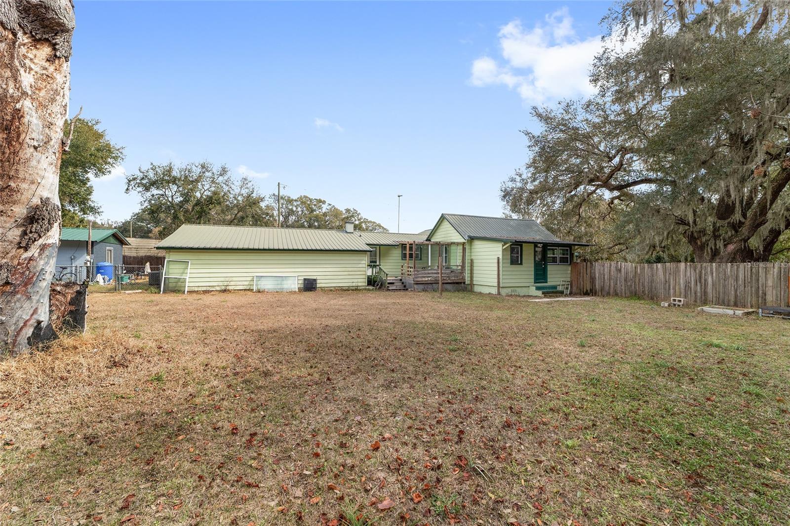 7075 SE HIGHWAY 25A, BELLEVIEW, FL — photo 28