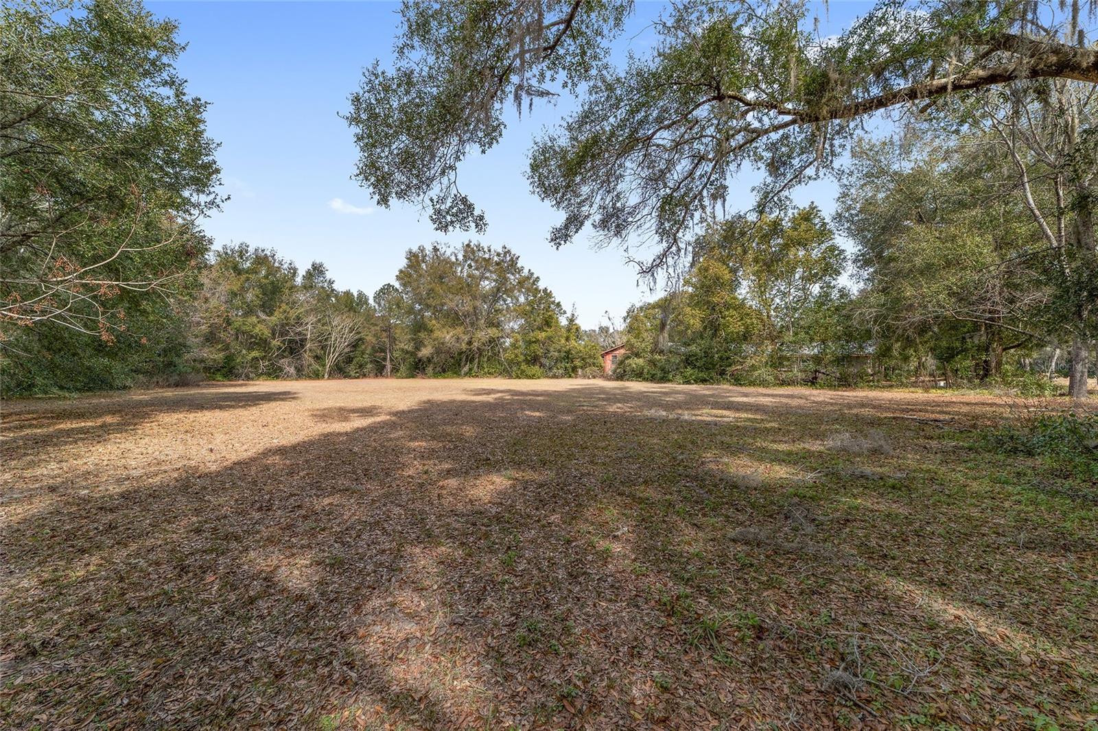 7075 SE HIGHWAY 25A, BELLEVIEW, FL — photo 35