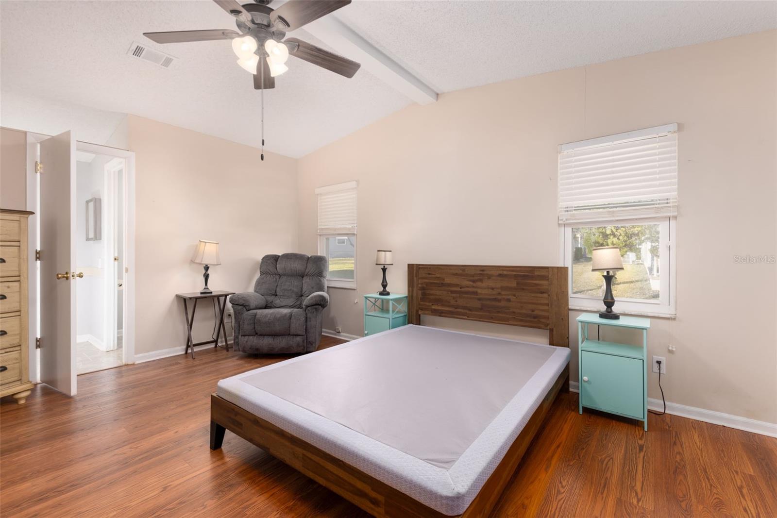 605 RAINBOW BLVD, LADY LAKE, FL — photo 47