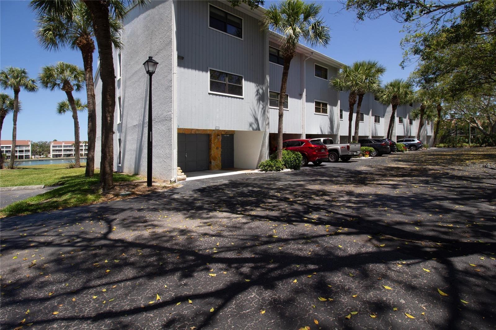 12140 CAPRI CIR S #709, TREASURE ISLAND, FL — photo 2