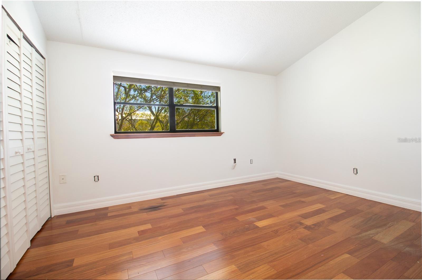 12140 CAPRI CIR S #709, TREASURE ISLAND, FL — photo 27