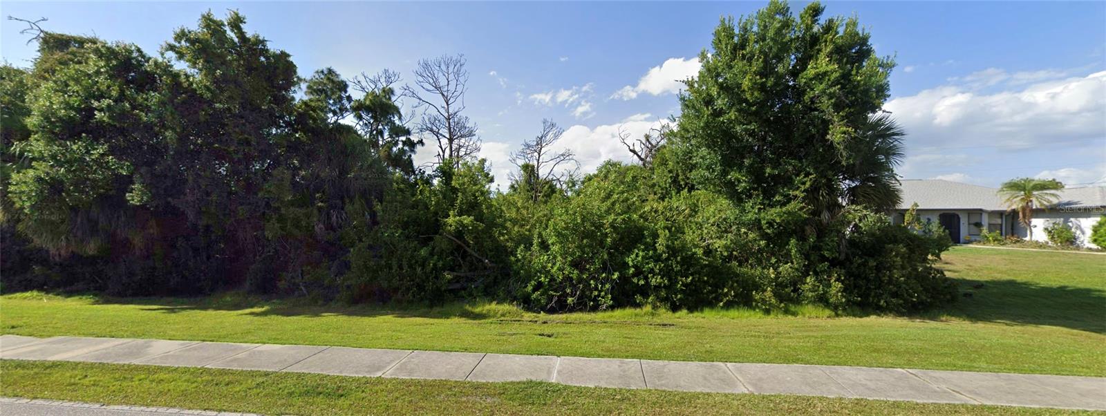 9894 GULFSTREAM BLVD, ENGLEWOOD, FL — photo 9