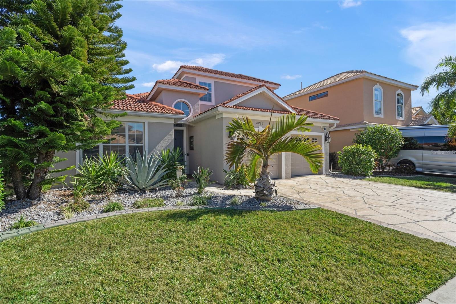 6723 TAILFEATHER WAY, BRADENTON, FL — photo 2
