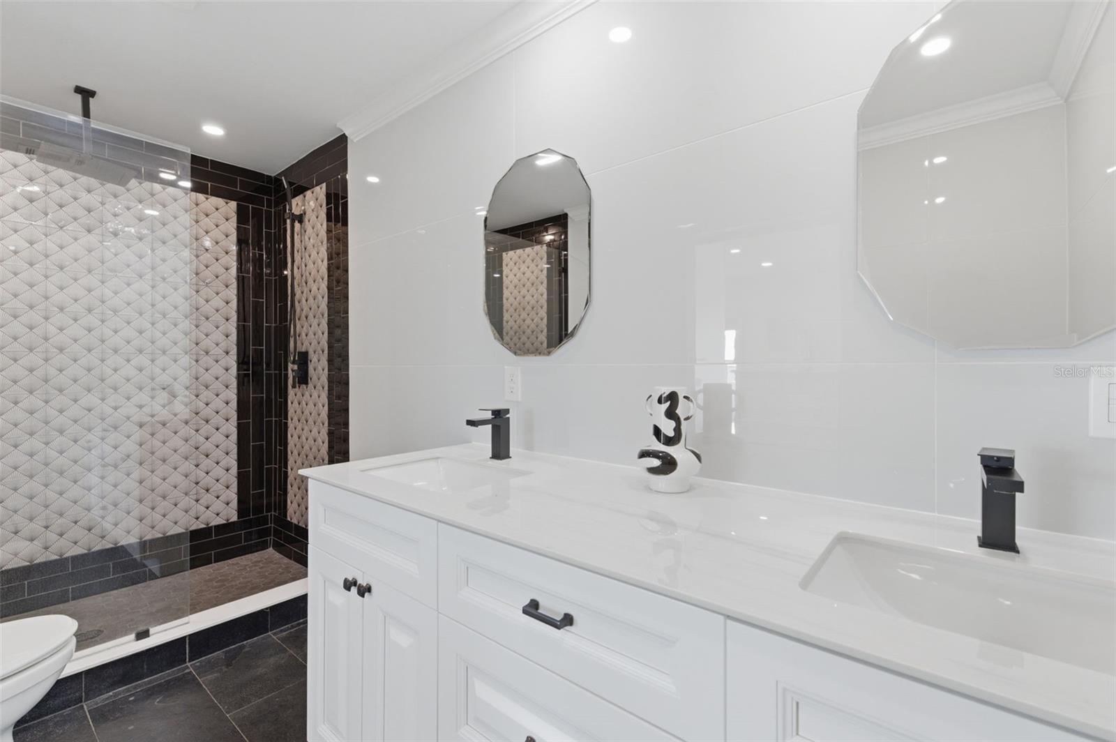2928 68TH AVE S, ST PETERSBURG, FL — photo 29