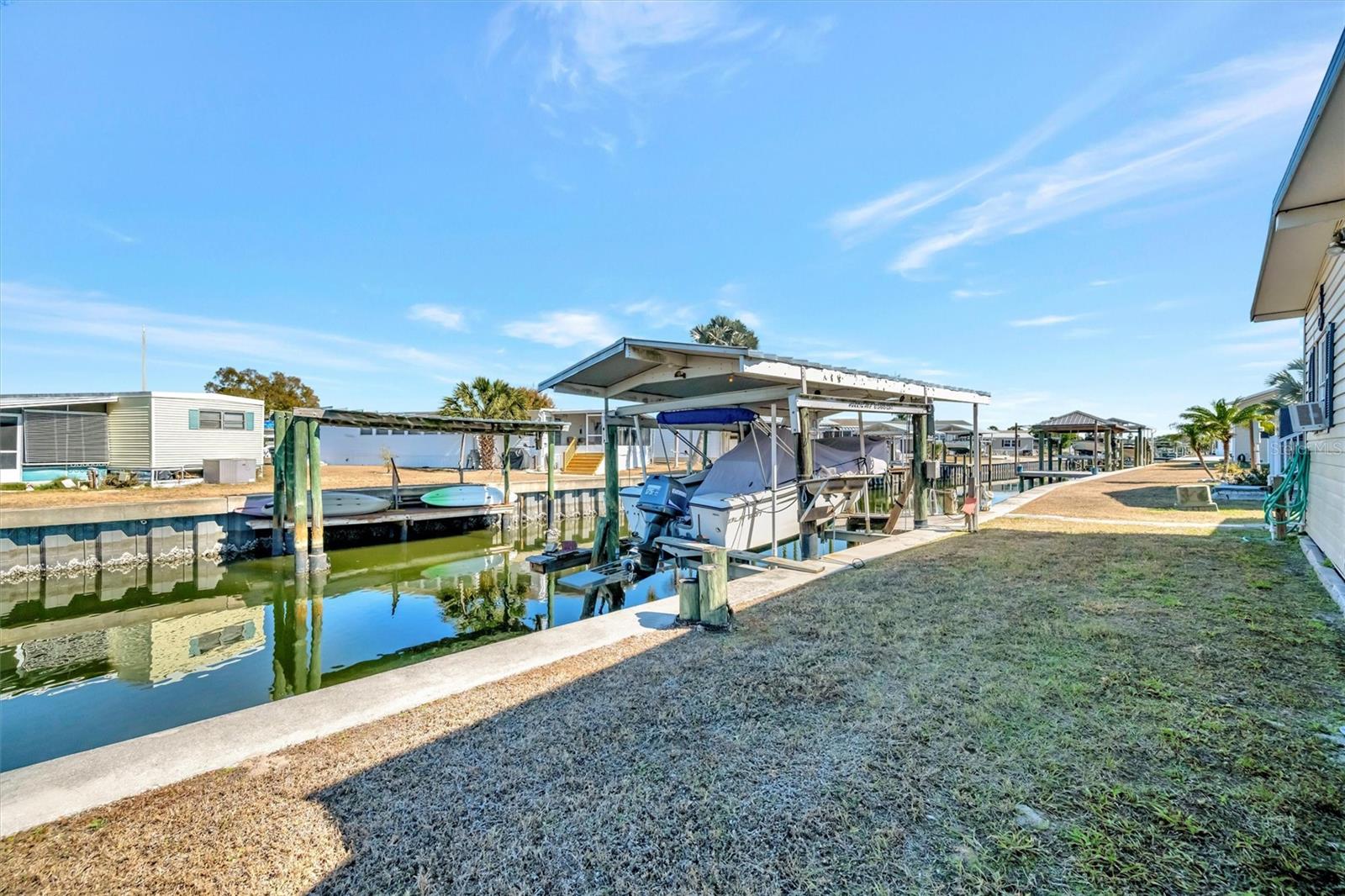 132 W SAINT LUCIA LOOP, APOLLO BEACH, FL