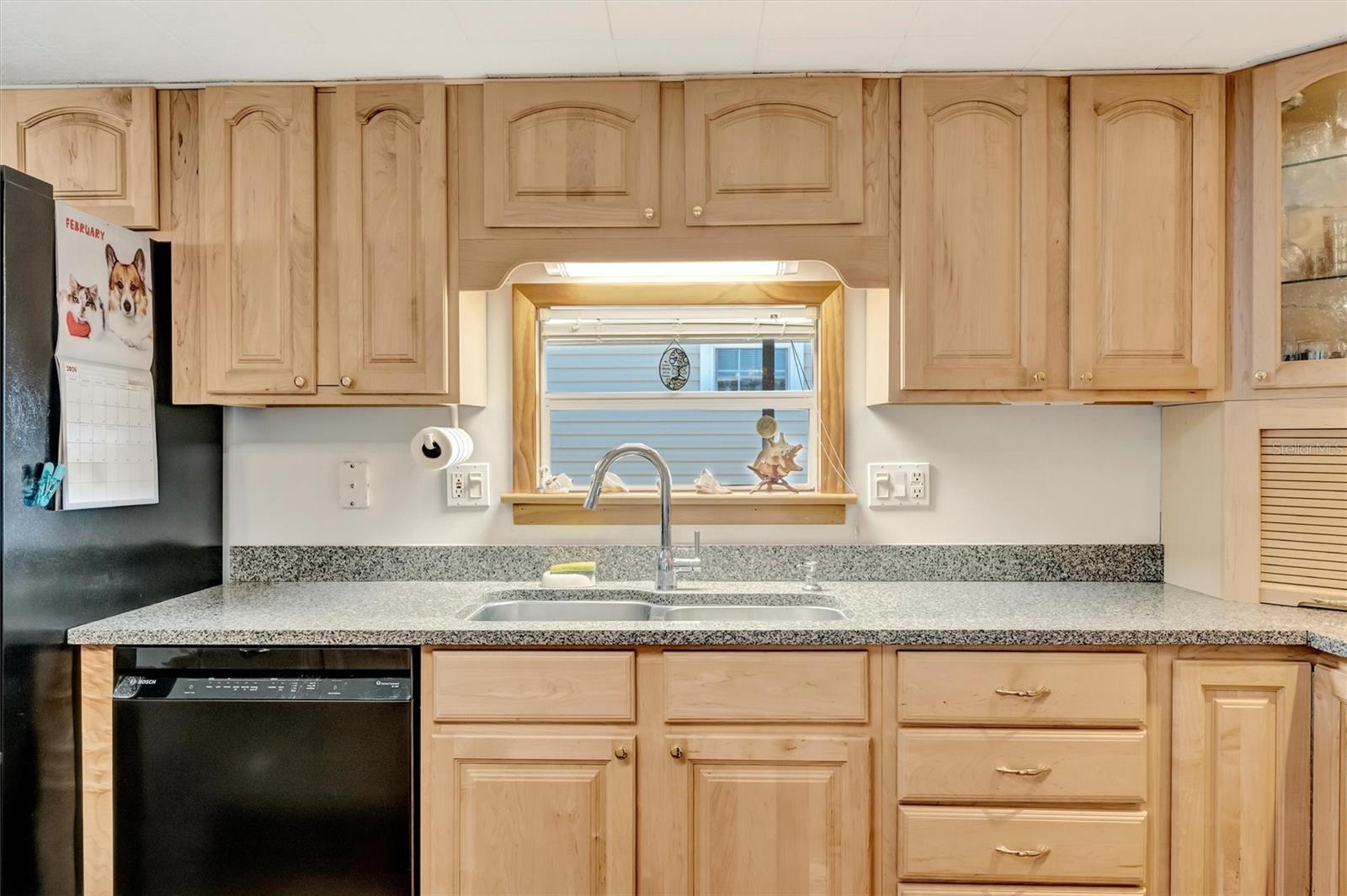 132 W SAINT LUCIA LOOP, APOLLO BEACH, FL — photo 13