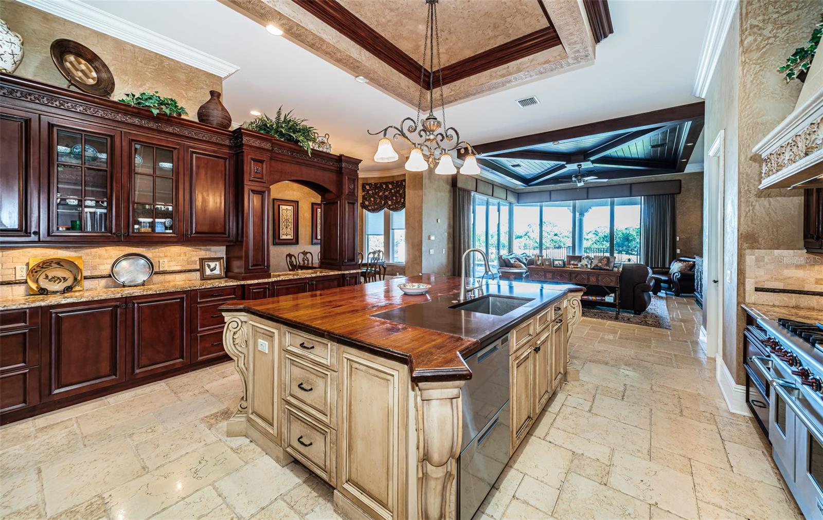 9209 SILVERTHORN RD, SEMINOLE, FL — photo 15