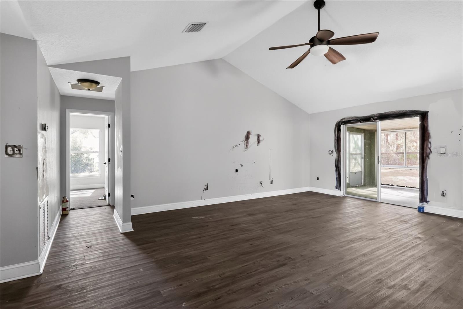 36101 MATTAWAN DR, EUSTIS, FL — photo 9