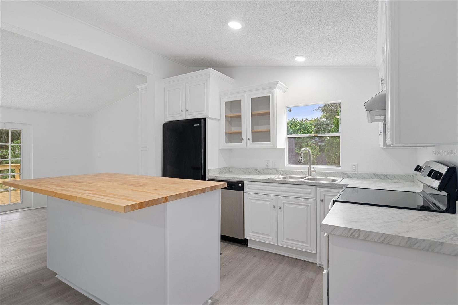 7085 TOUCAN TRL, SPRING HILL, FL — photo 10