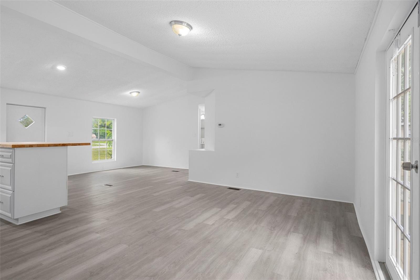 7085 TOUCAN TRL, SPRING HILL, FL — photo 16