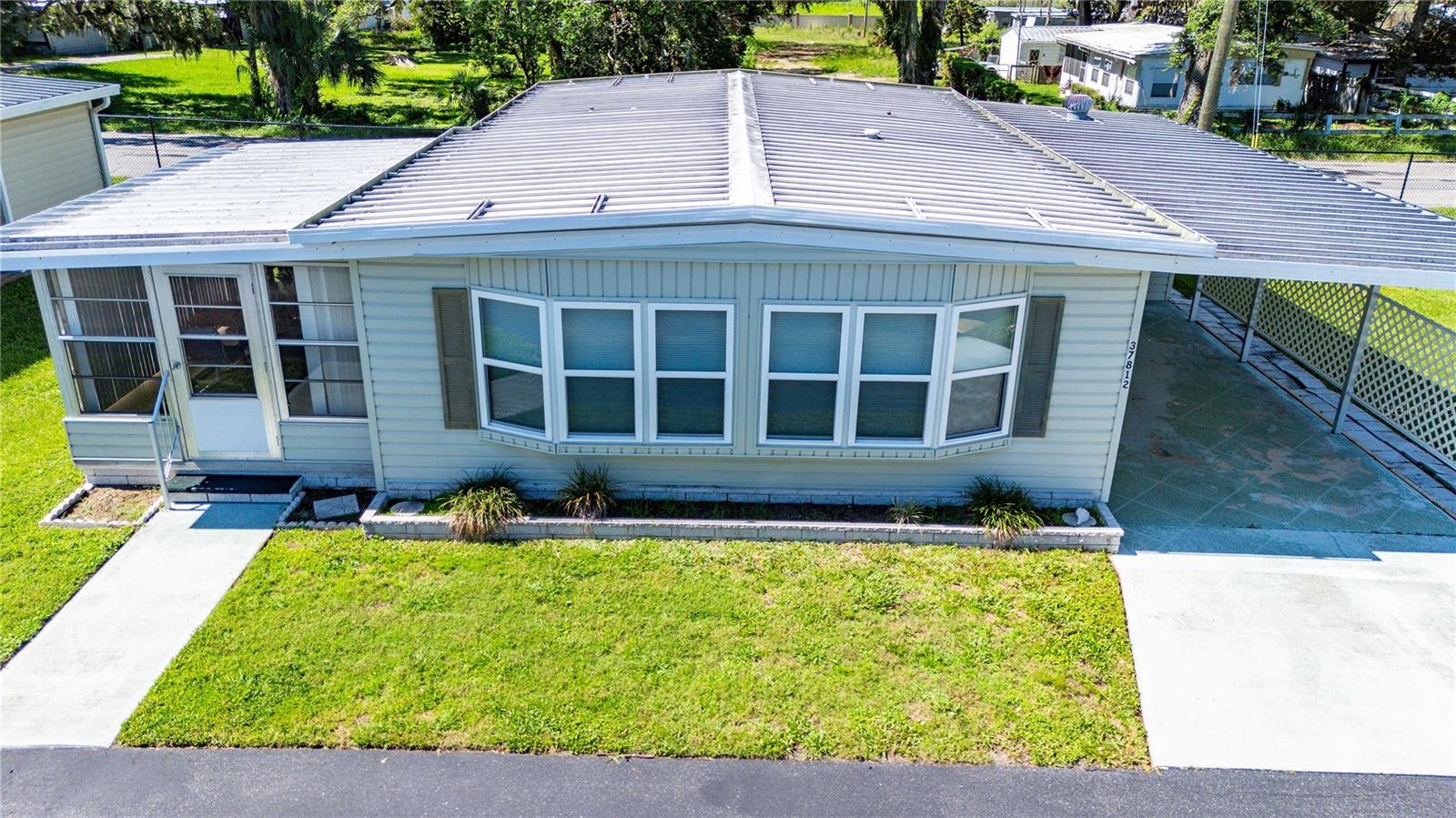 37812 VALENCIA AVE, ZEPHYRHILLS, FL — photo 3
