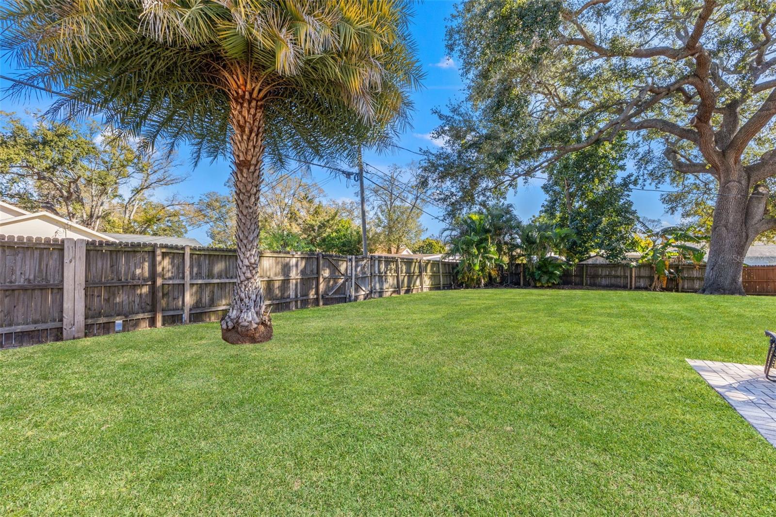 1747 26TH AVE N, ST PETERSBURG, FL — photo 12