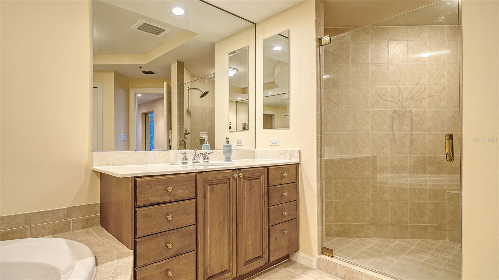 3621 N POINT RD #301, OSPREY, FL — photo 36