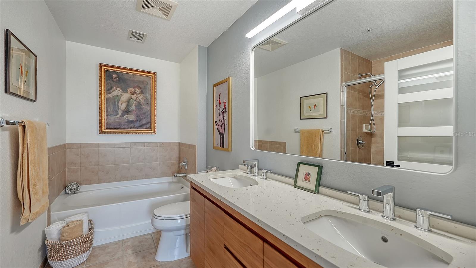 1268 11TH ST #2403, SARASOTA, FL — photo 9
