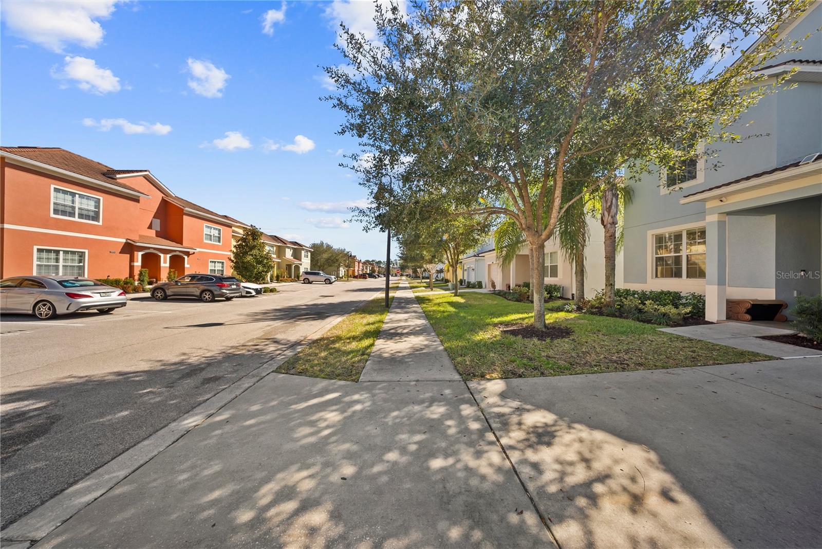 8960 BISMARCK PALM RD, KISSIMMEE, FL — photo 2