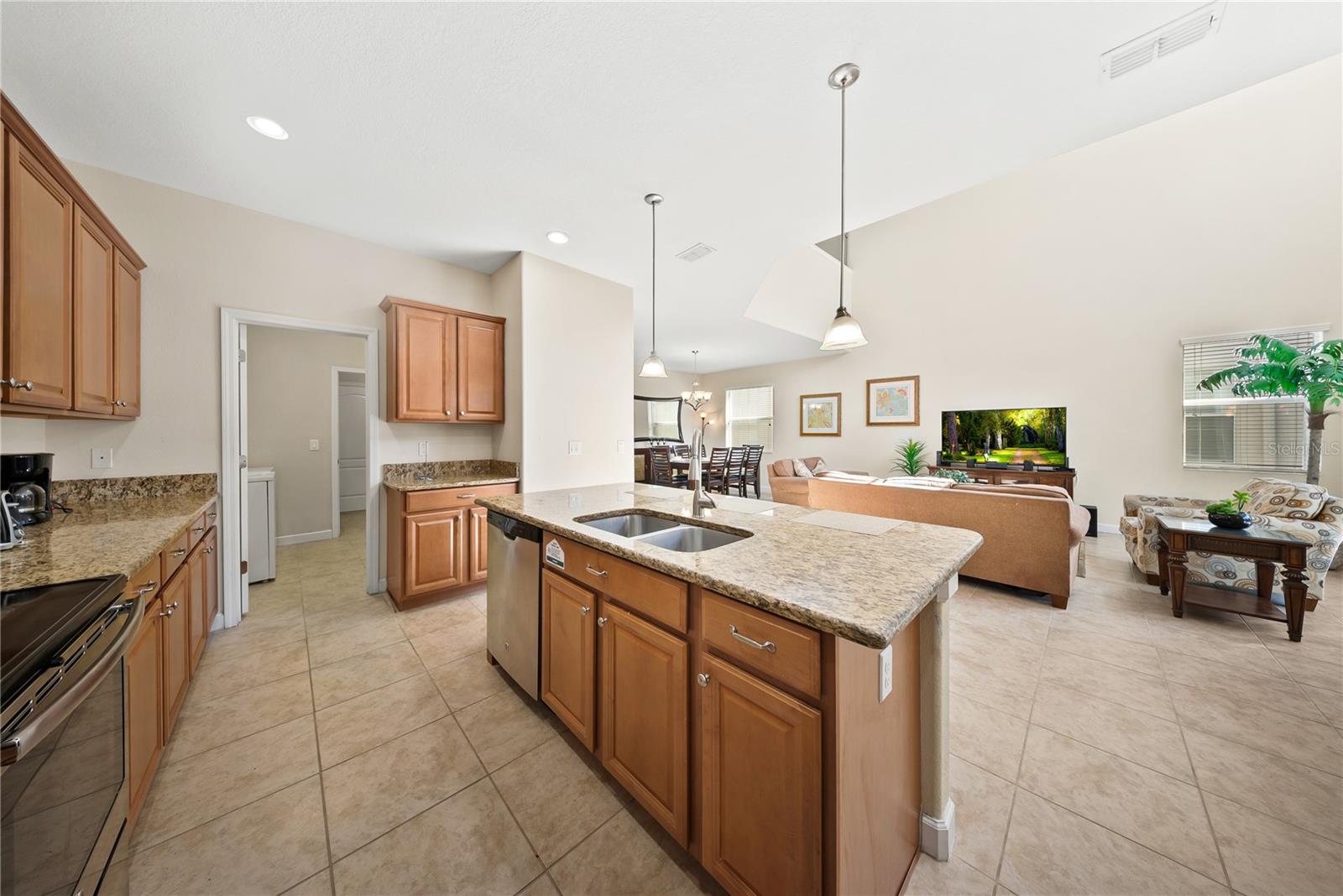 8960 BISMARCK PALM RD, KISSIMMEE, FL — photo 21