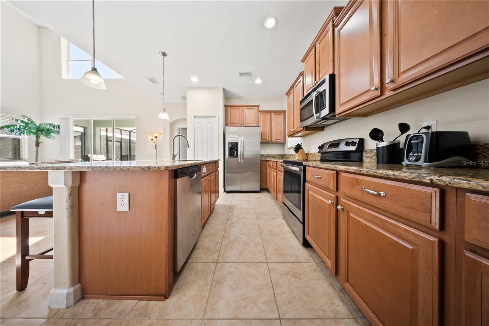 8960 BISMARCK PALM RD, KISSIMMEE, FL — photo 22