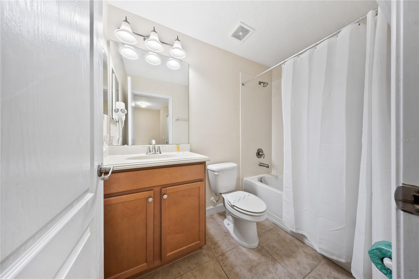 8960 BISMARCK PALM RD, KISSIMMEE, FL — photo 53
