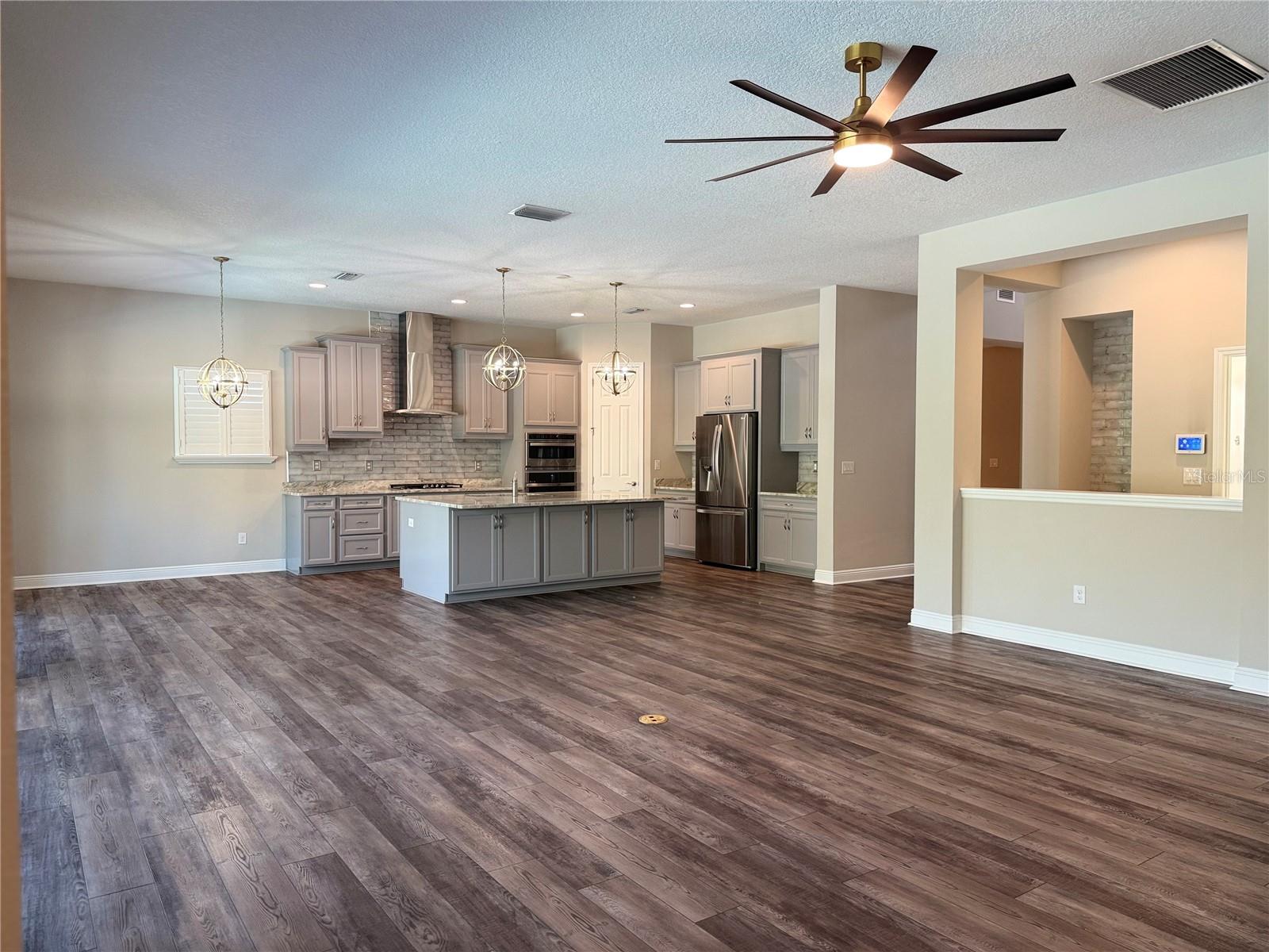 7004 MAINLAND AVE, APOLLO BEACH, FL — photo 29