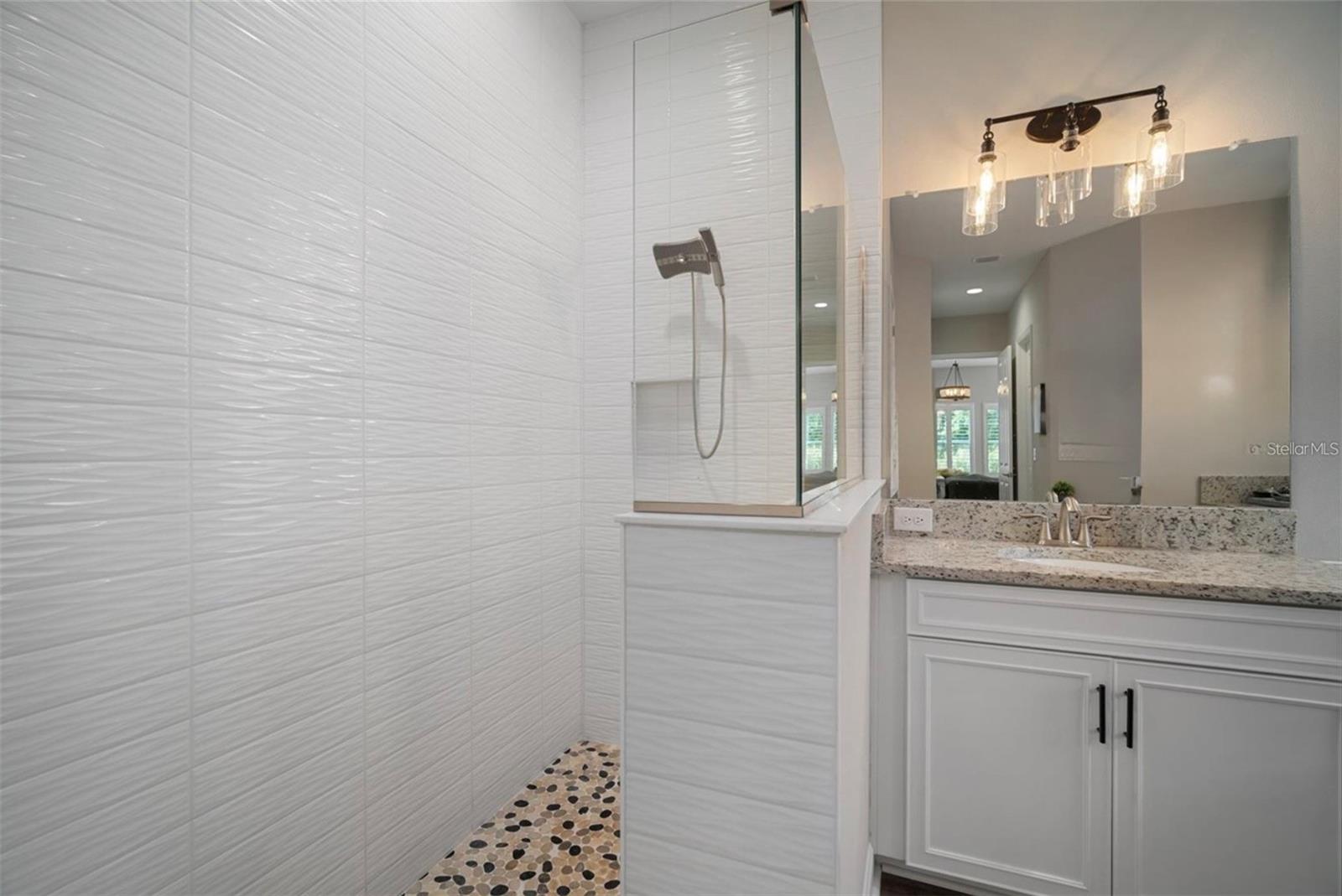 7004 MAINLAND AVE, APOLLO BEACH, FL — photo 41