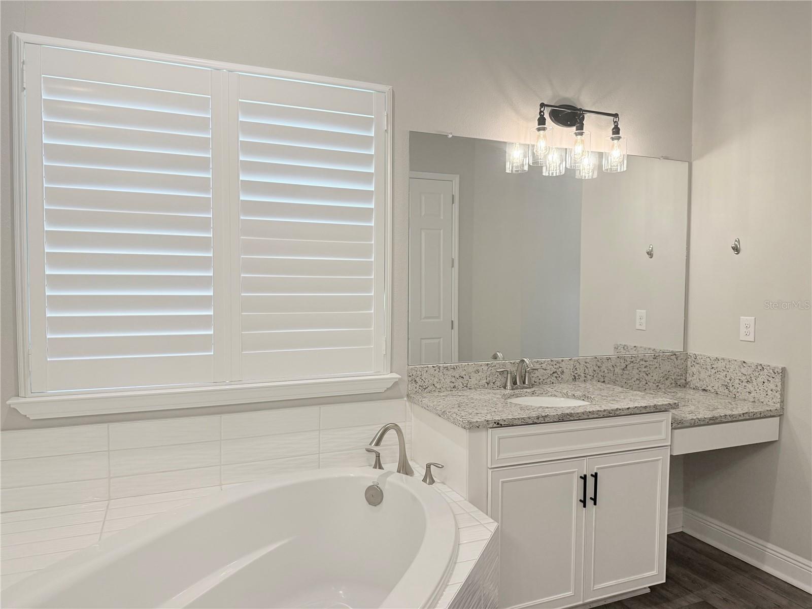 7004 MAINLAND AVE, APOLLO BEACH, FL — photo 43