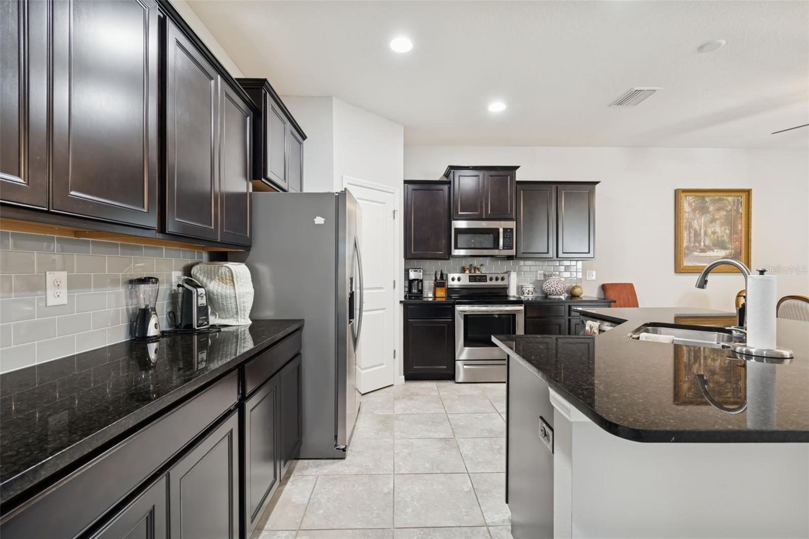 7852 TIMBERVIEW LOOP, WESLEY CHAPEL, FL — photo 17