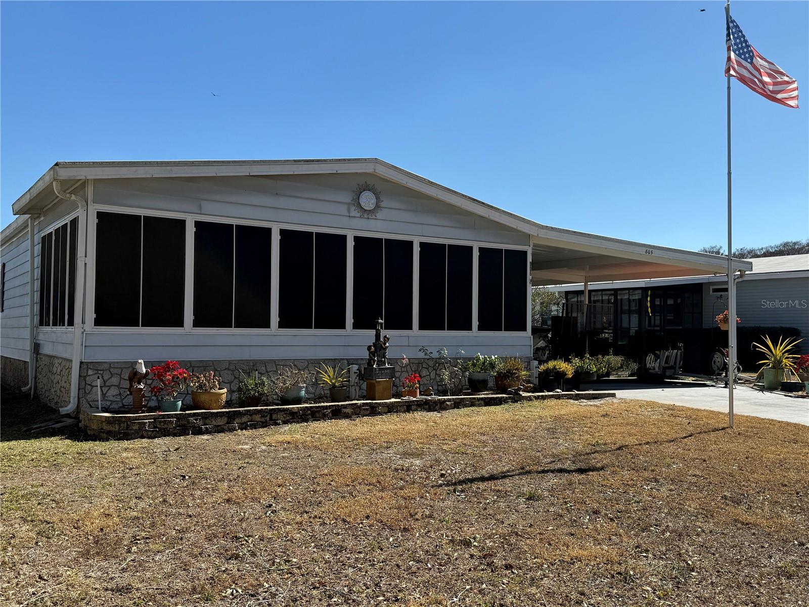 805 OAK BLVD, WILDWOOD, FL
