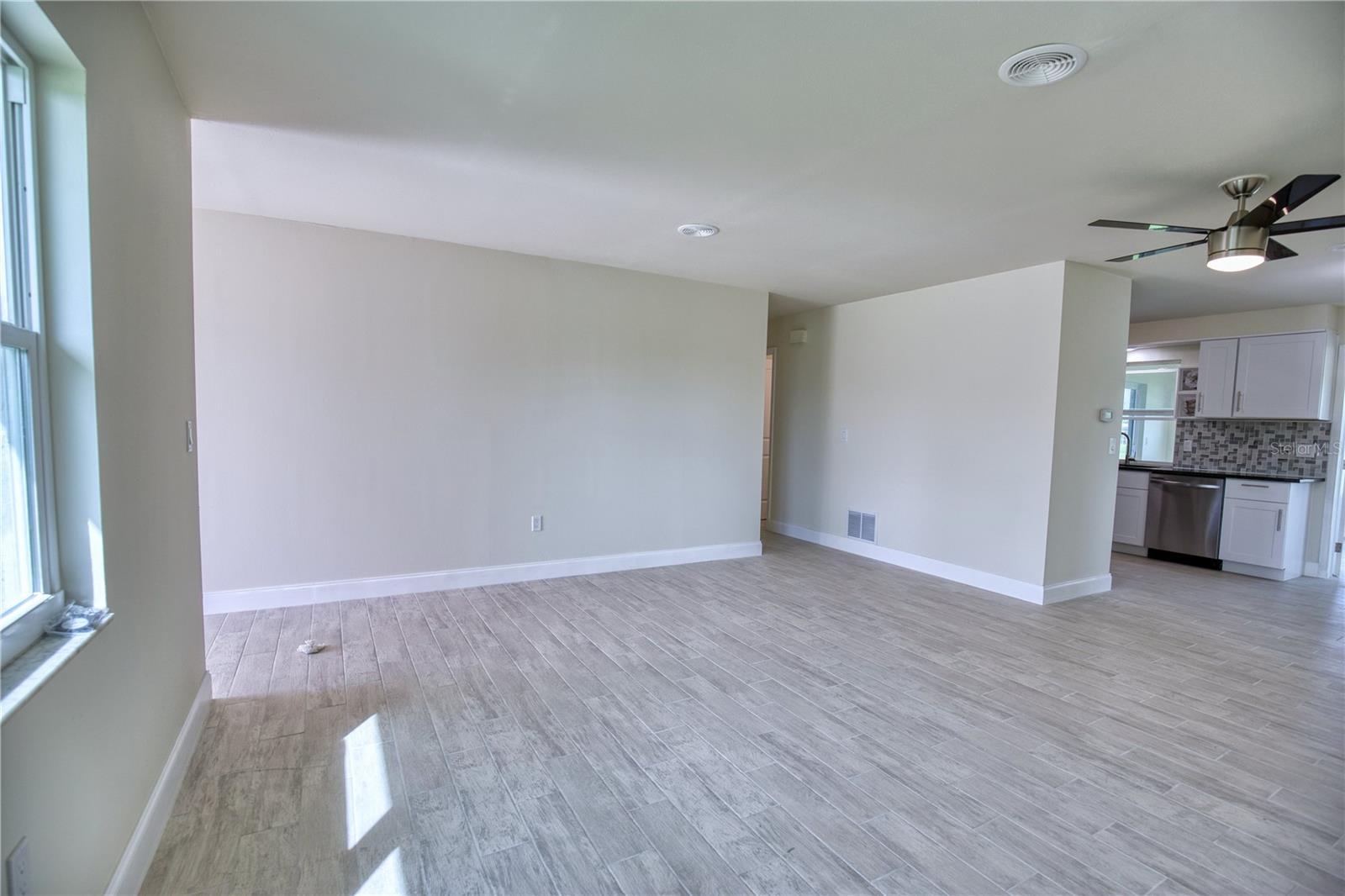66 OAKLAND HILLS CT, ROTONDA WEST, FL — photo 8
